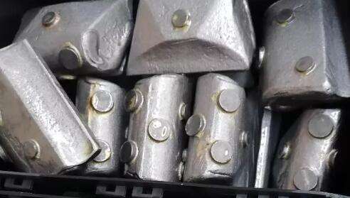 Weld On Teeth for Bucket - Heavy-Duty Replacement Teeth for Excavator, Skid Steer & Loader Buckets