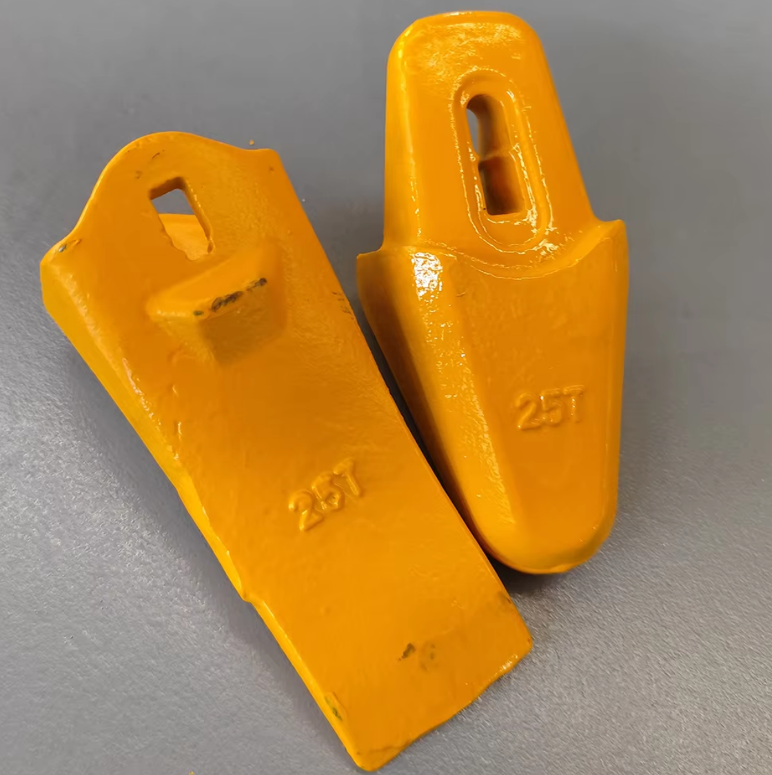 Belling Bucket – Cubo de Vertido Duradero con Pico Campana para Transferencias Sin Derrames