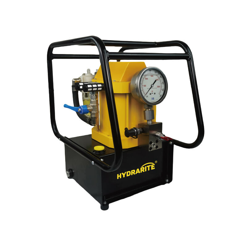 Electric high-pressure pump for bolt tensioner