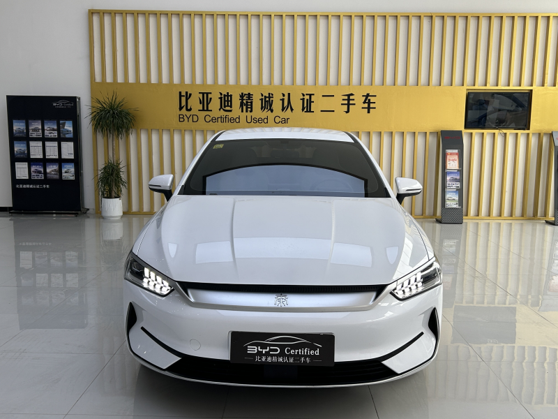 Tailored Approach to Client Relations