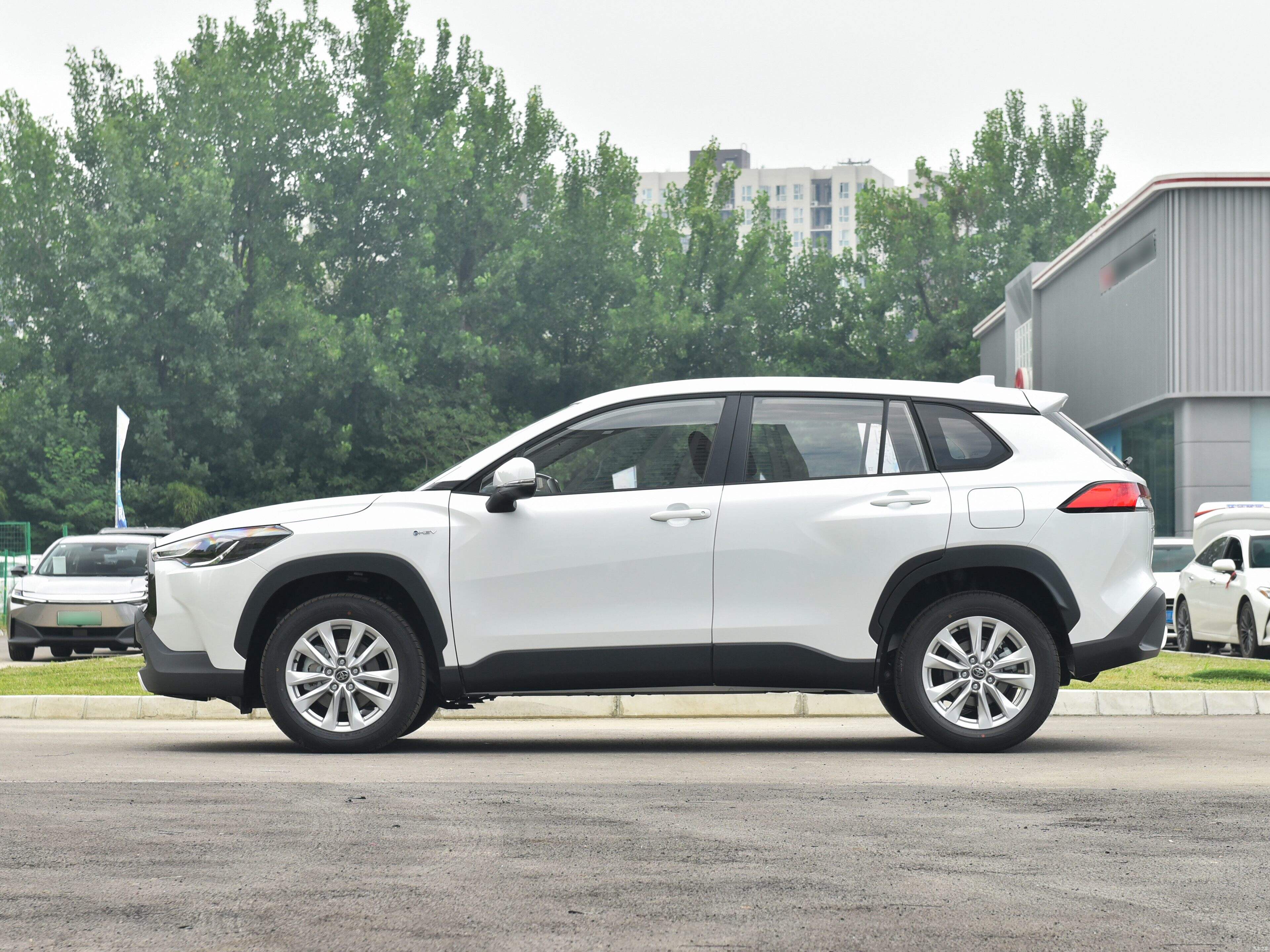 What Are the Differences Between Toyota Corolla Models?
