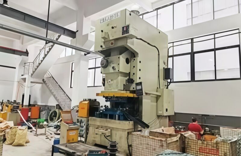 Dopadové extruze