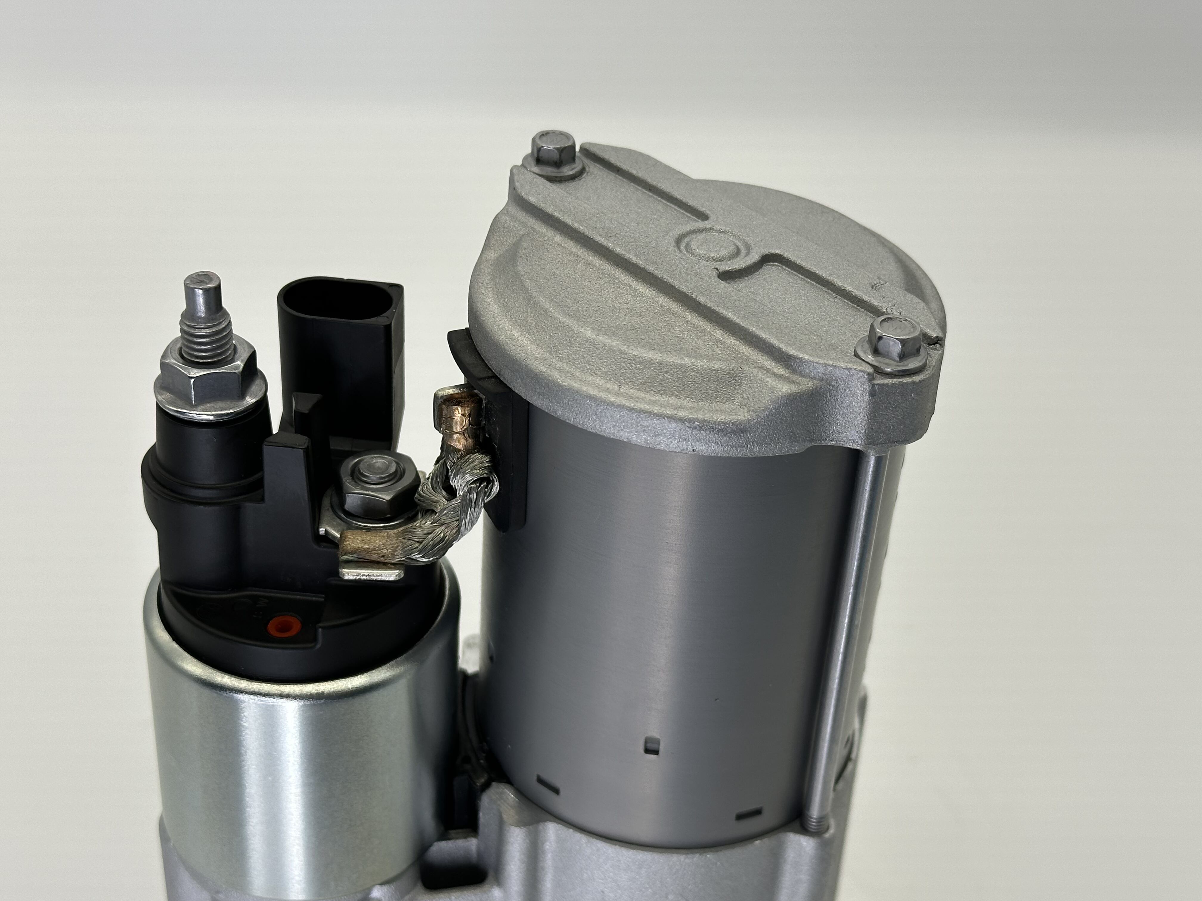 How to Troubleshoot a Car Generator That's Not Charging?