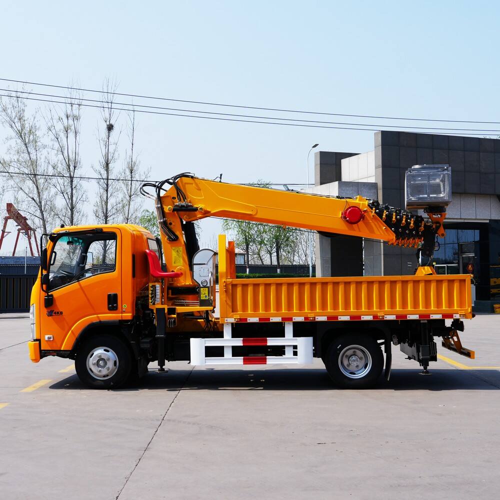 6.3톤 이스즈 다기능 트럭 마운티드 크레인