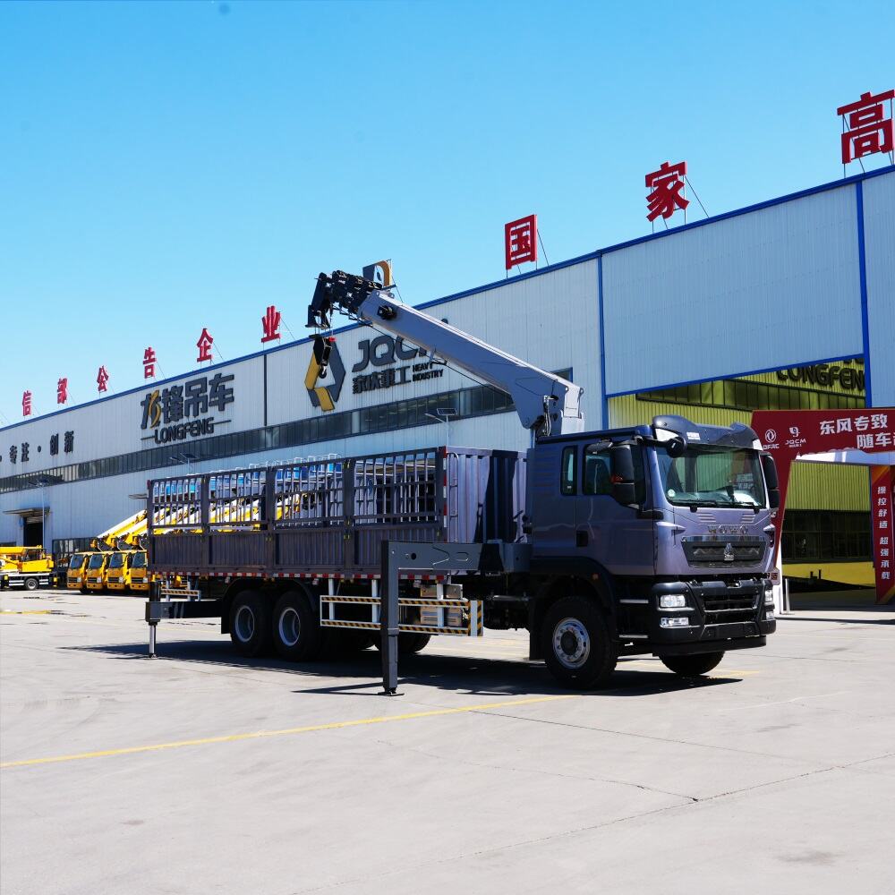 12Ton HOWO 6X4 Truck Mounted Crane with Cargo Box