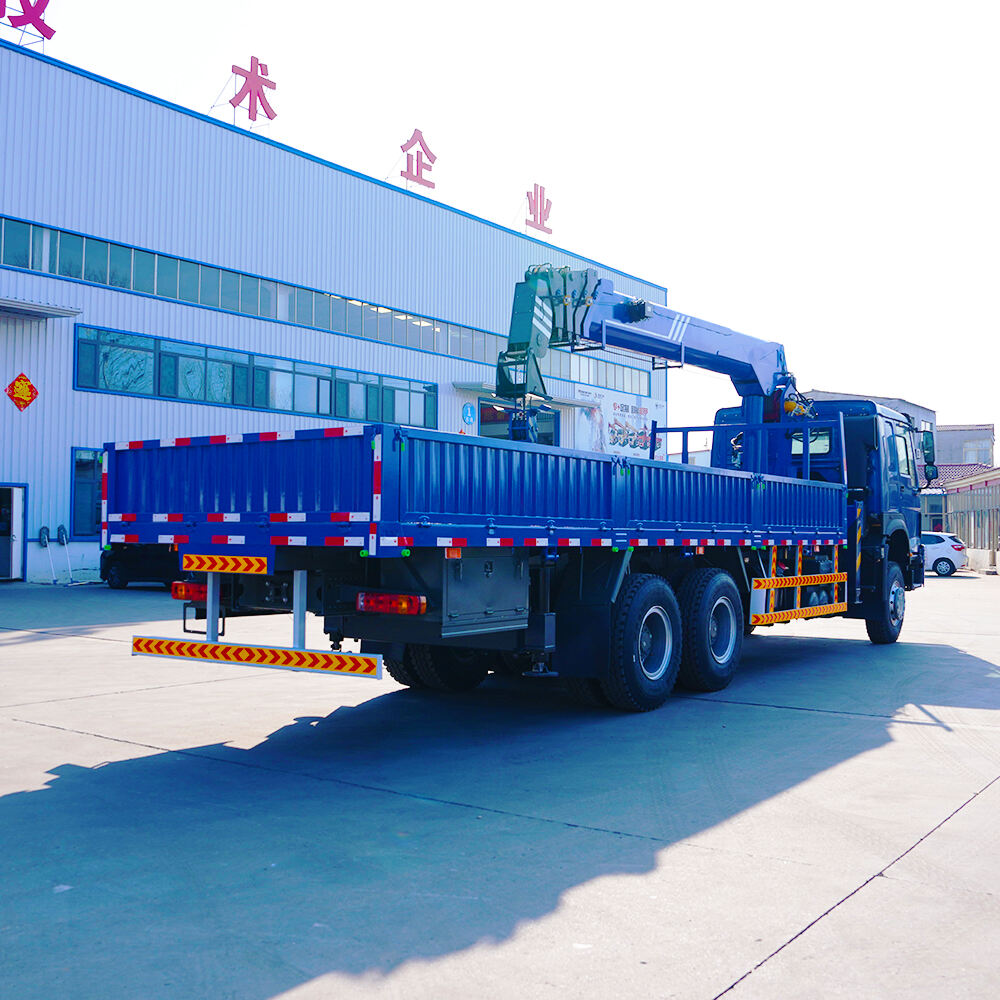 kran Imborsat fuq Kamjun ta' 14Ton HOWO 6X4