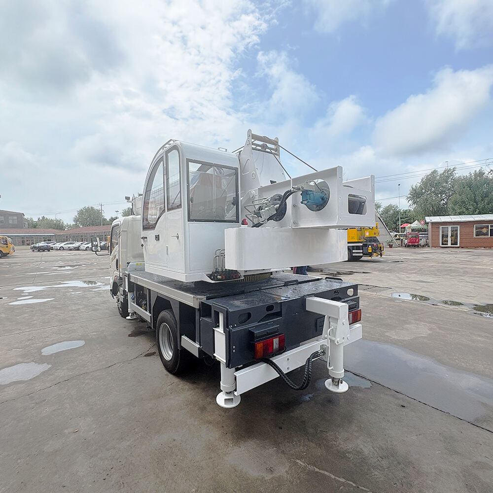 5Ton Sinotruk HOWO Truck Crane