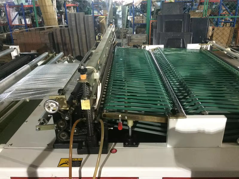 product automatic 3 side plastic pe air bubble film bag making machine975-5