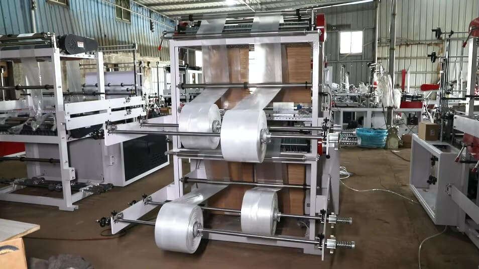 Details of Computer Control Auto Punching Bag Making Machine (4).jpg