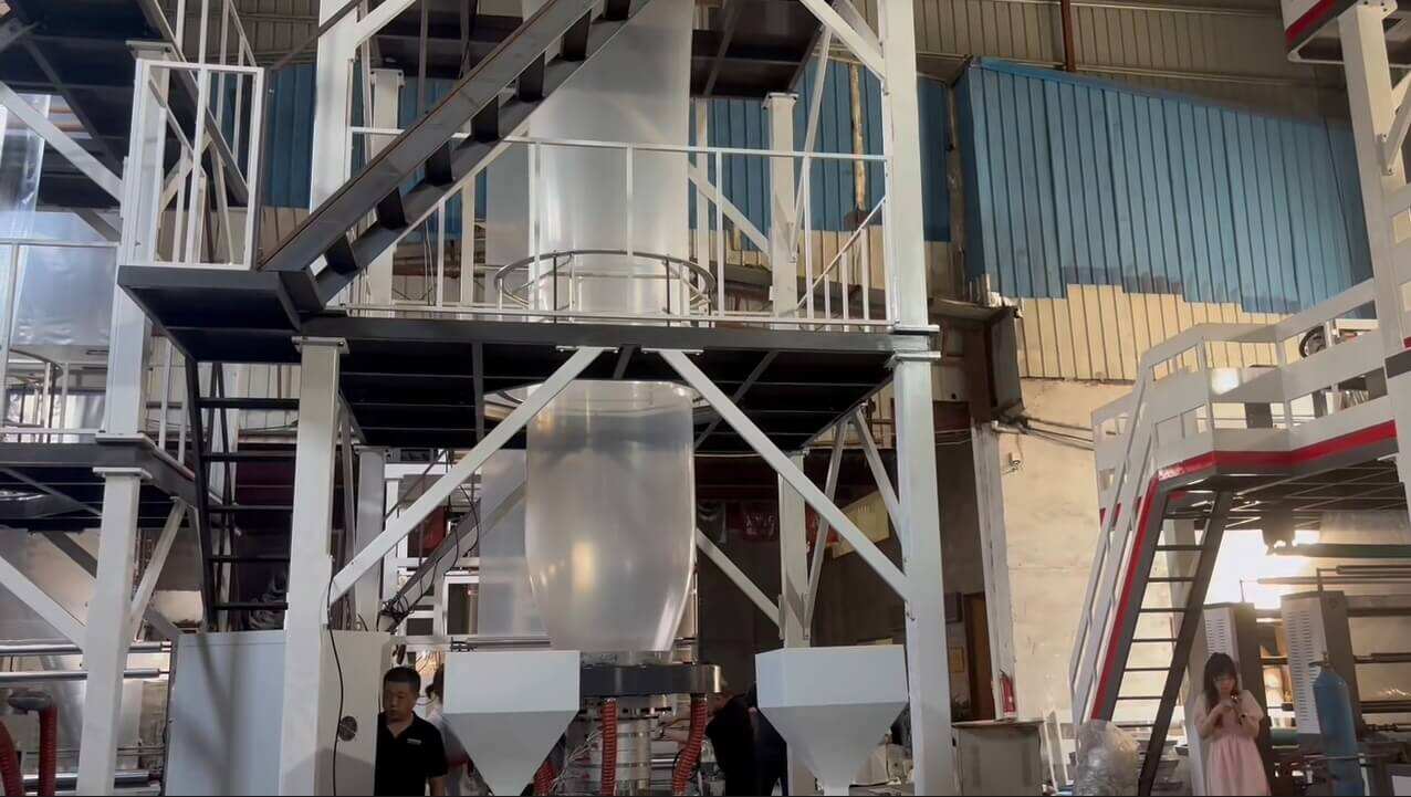 Details of Double Layers Co-Extrusion Rotary Die-Head Film Blowing Machine (1).png