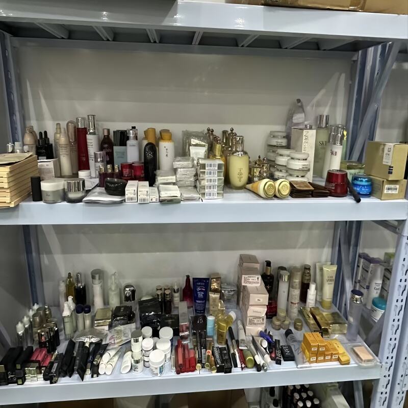 Shelf display of expiring big-brand cosmetics2.jpg