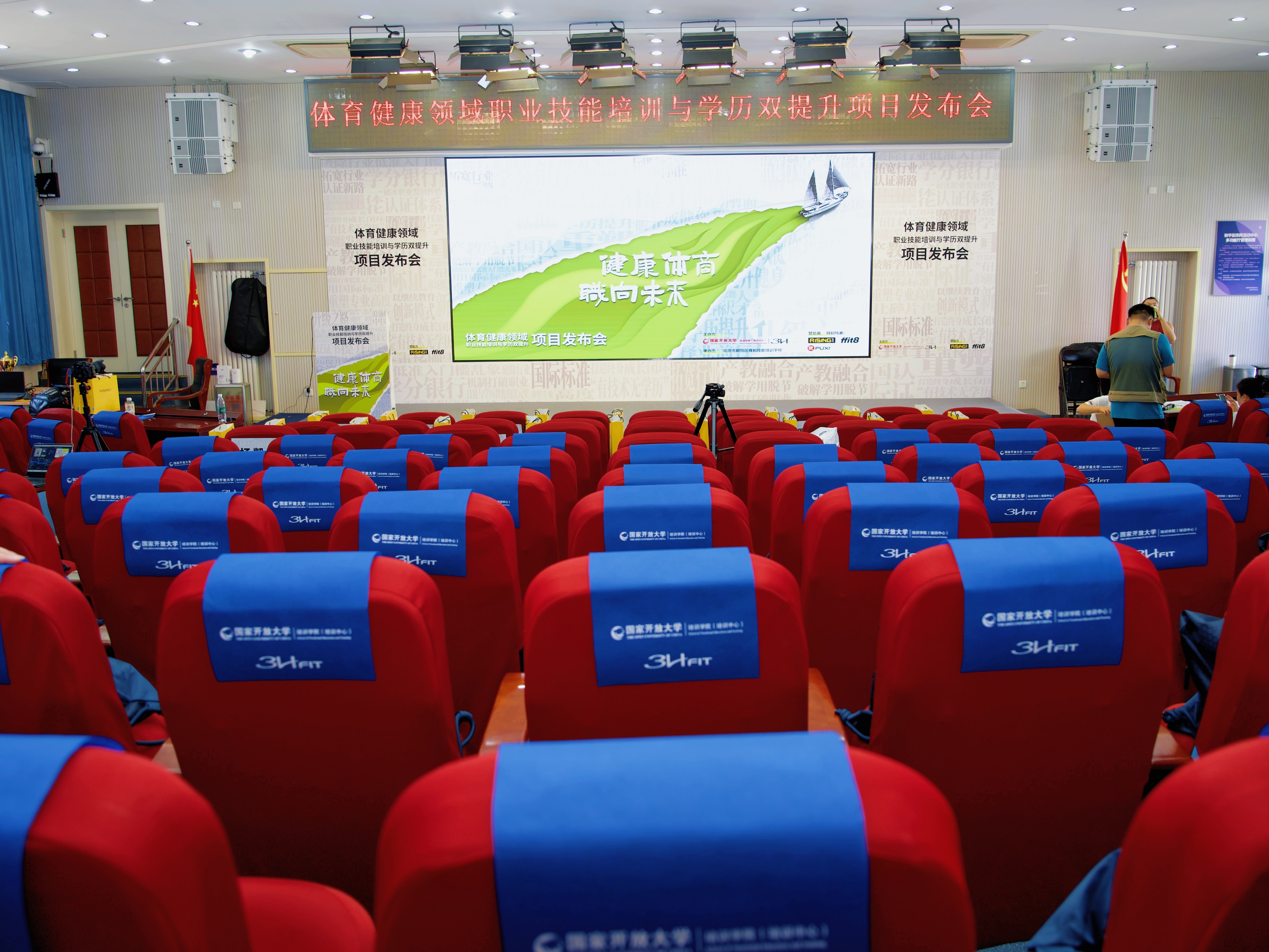 c9ccf9f5cce5719ca621b8e786e9a8b_副本.jpg