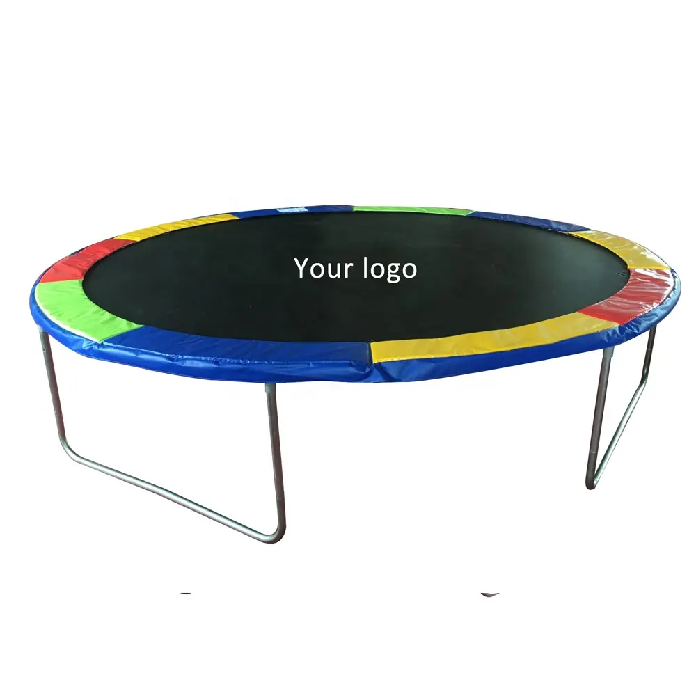 大型スクエアトランポリン - 最適なスペース活用のためのユニークな形状