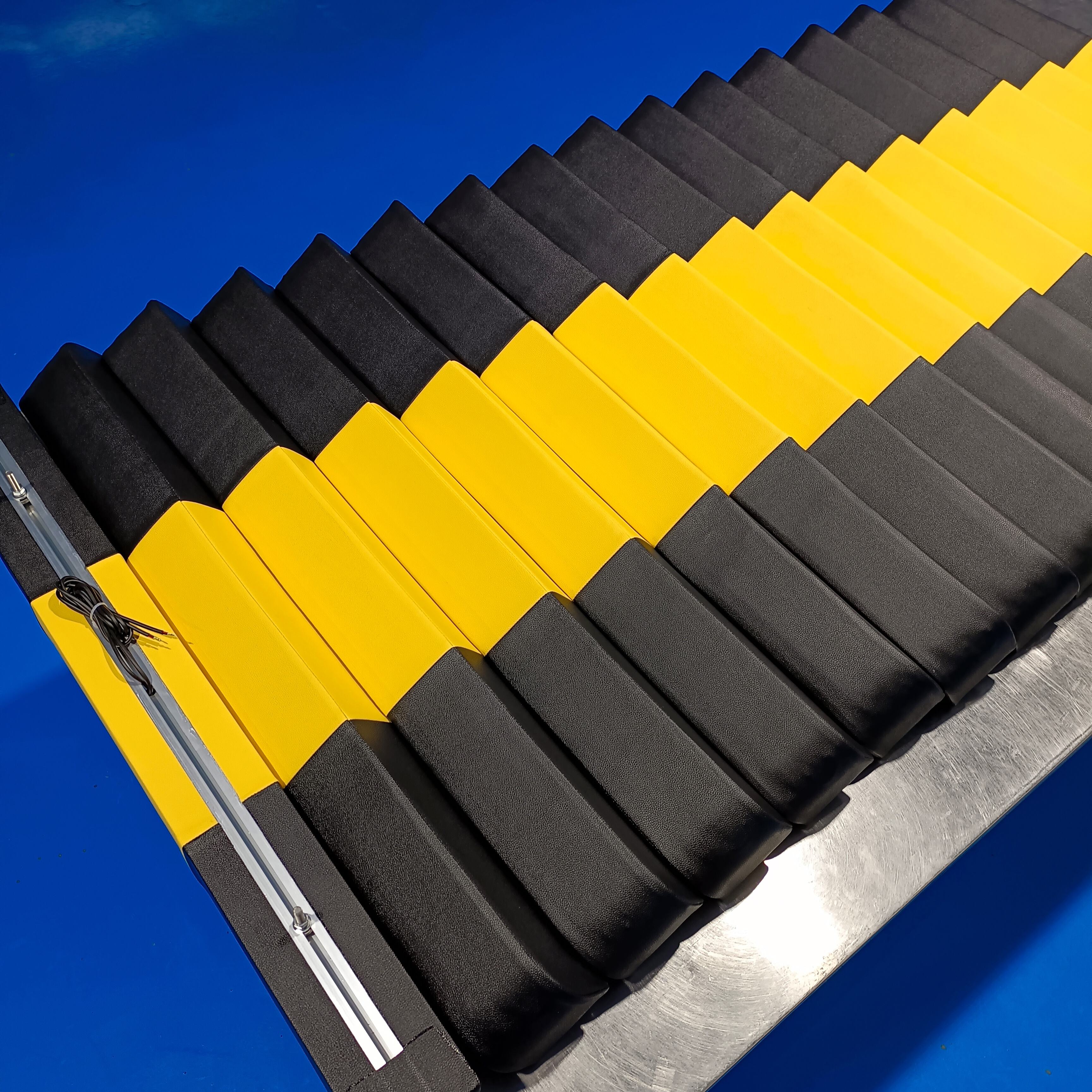 Varnostni gumijasti dotikalni rob Posteljna oprema Stikalo