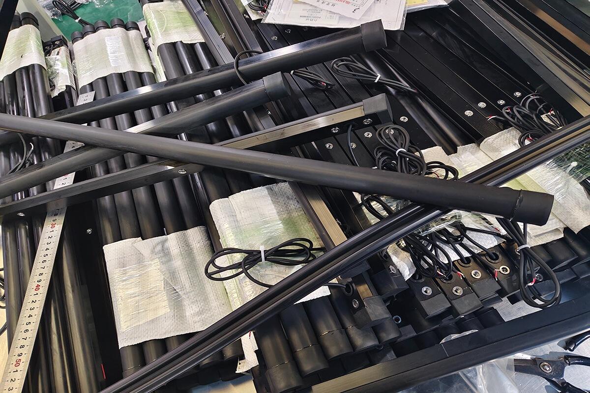 Components and working principle of safety touch/emergency stop switchf5