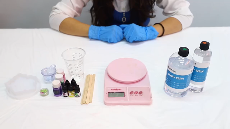Epoxy Resin DIY Intermediate: Precise 2:1 Mixing Ratio Tutorial