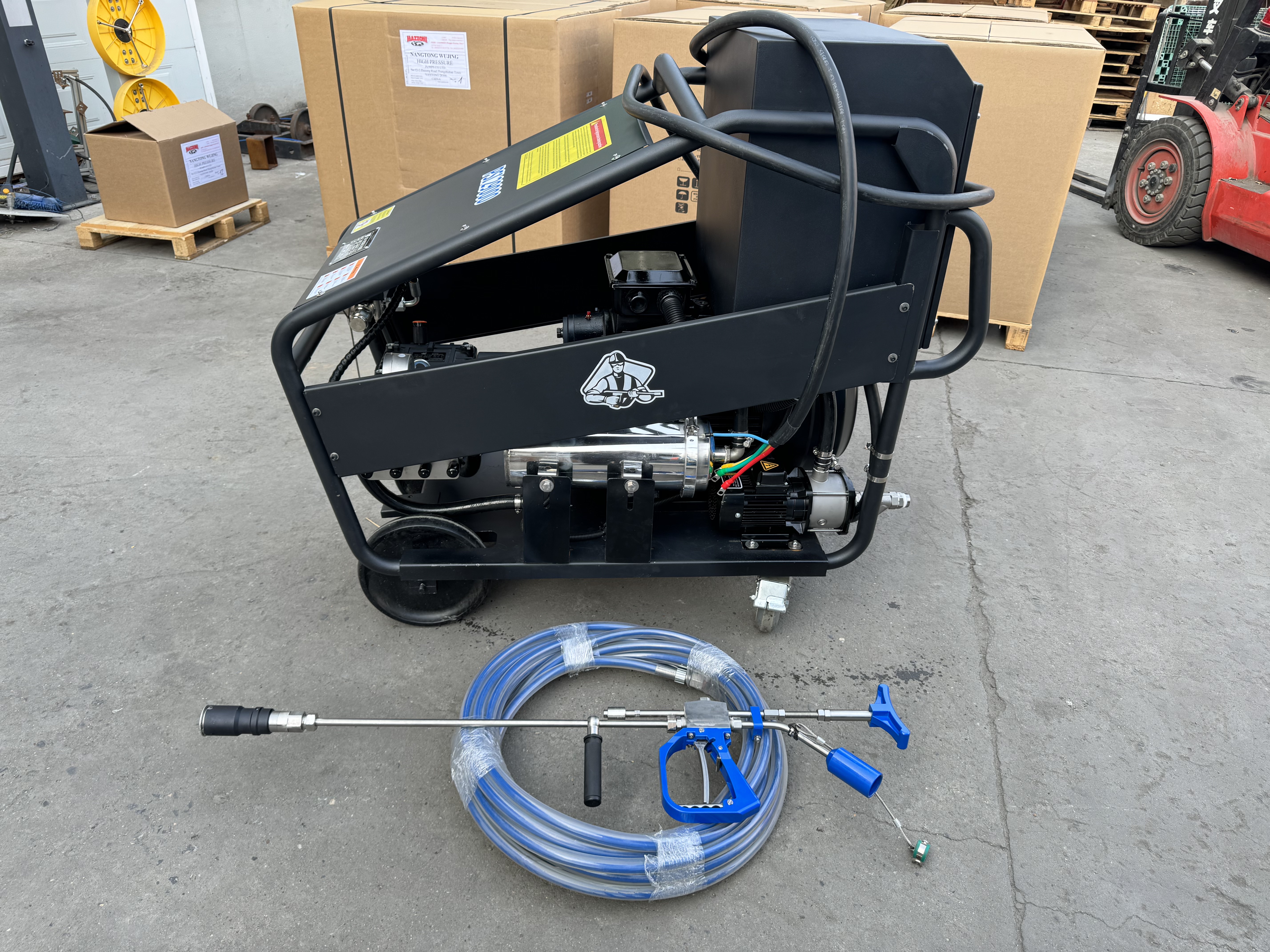 Versatile water power washer for various applications