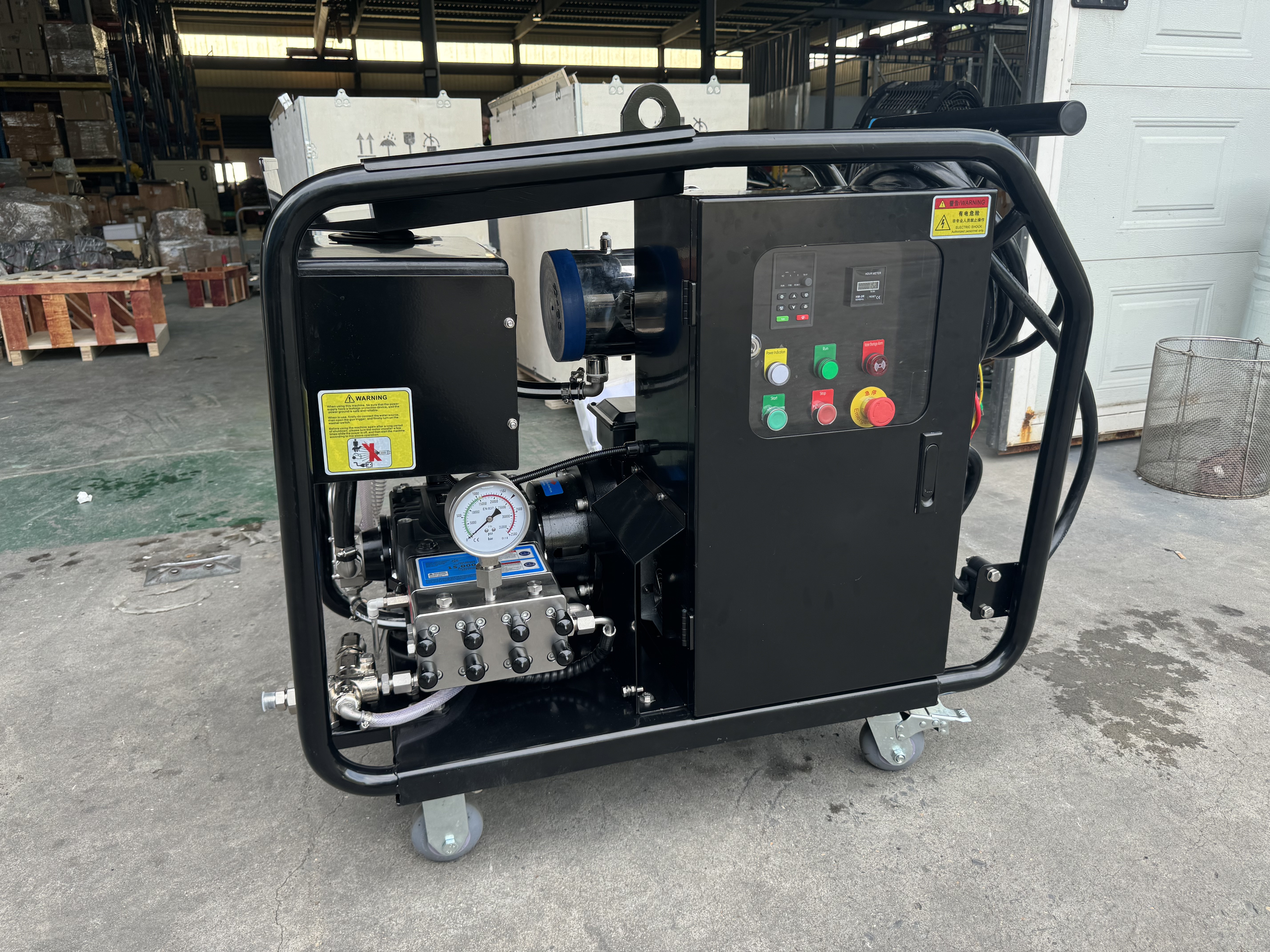 با استفاده از دستگاه‌های فشار قوی ما، زمان و تلاش خود را ذخیره کنید