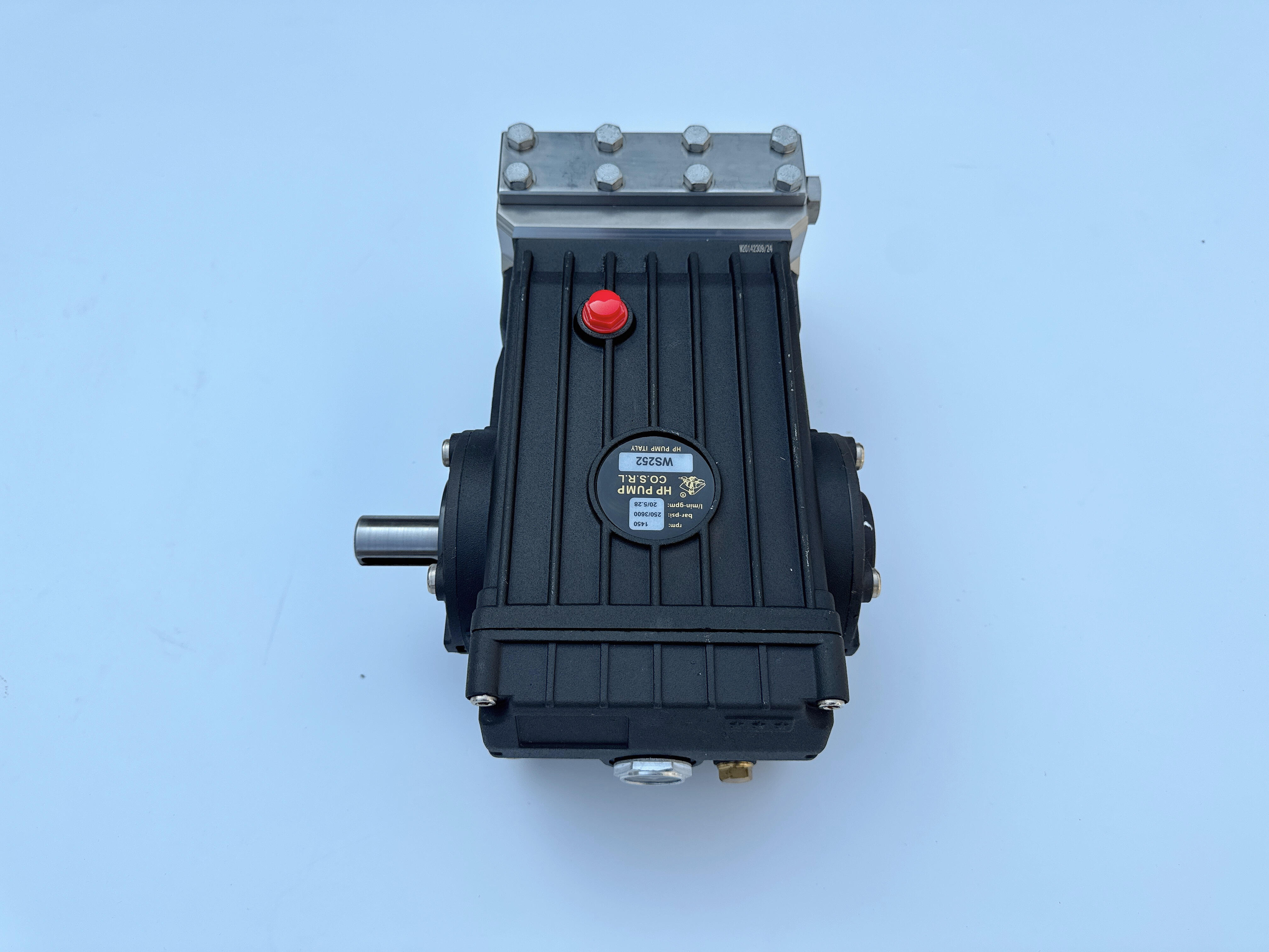 Maximera prestanda och minimera driftstopp med vår avancerade vattenpumpsteknologi