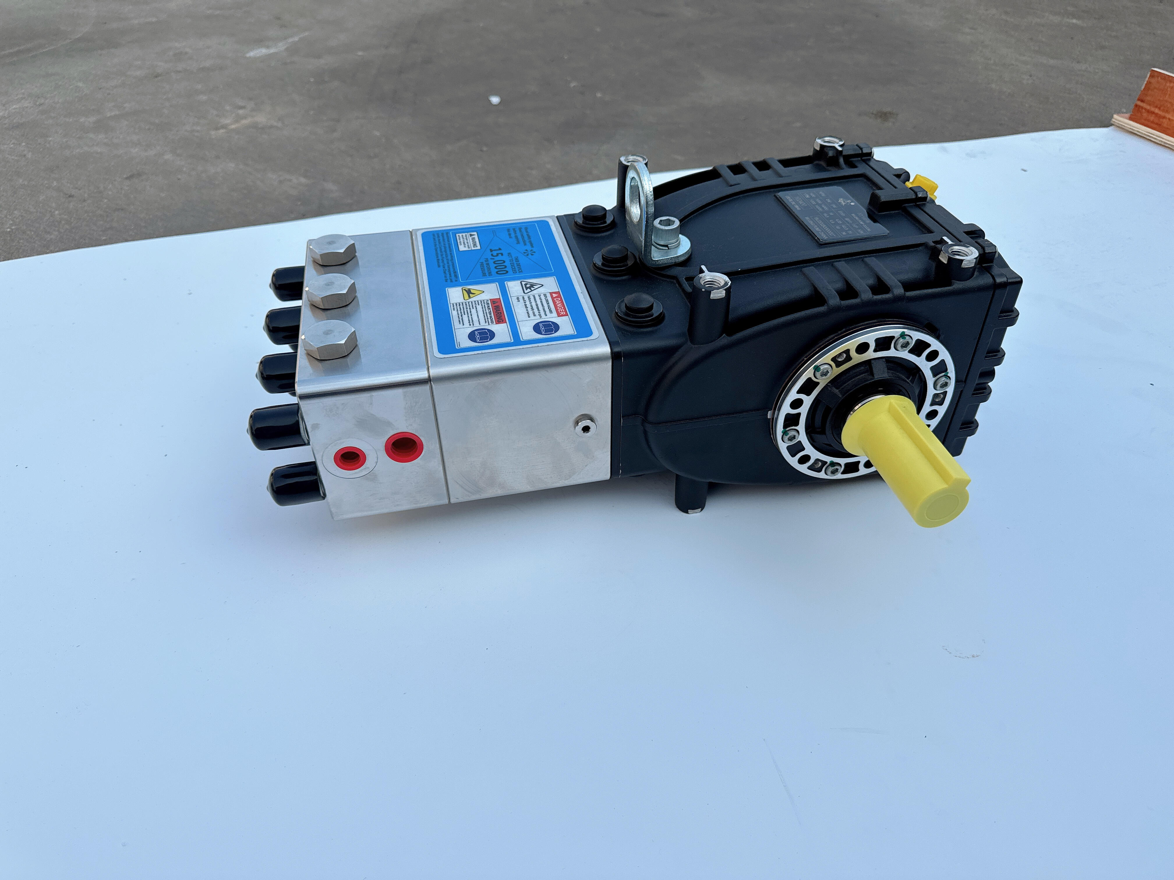 มีตัวเลือกการจัดส่งที่รวดเร็วและปลอดภัย เพื่อการจัดส่งคำสั่งซื้อของคุณอย่างทันที