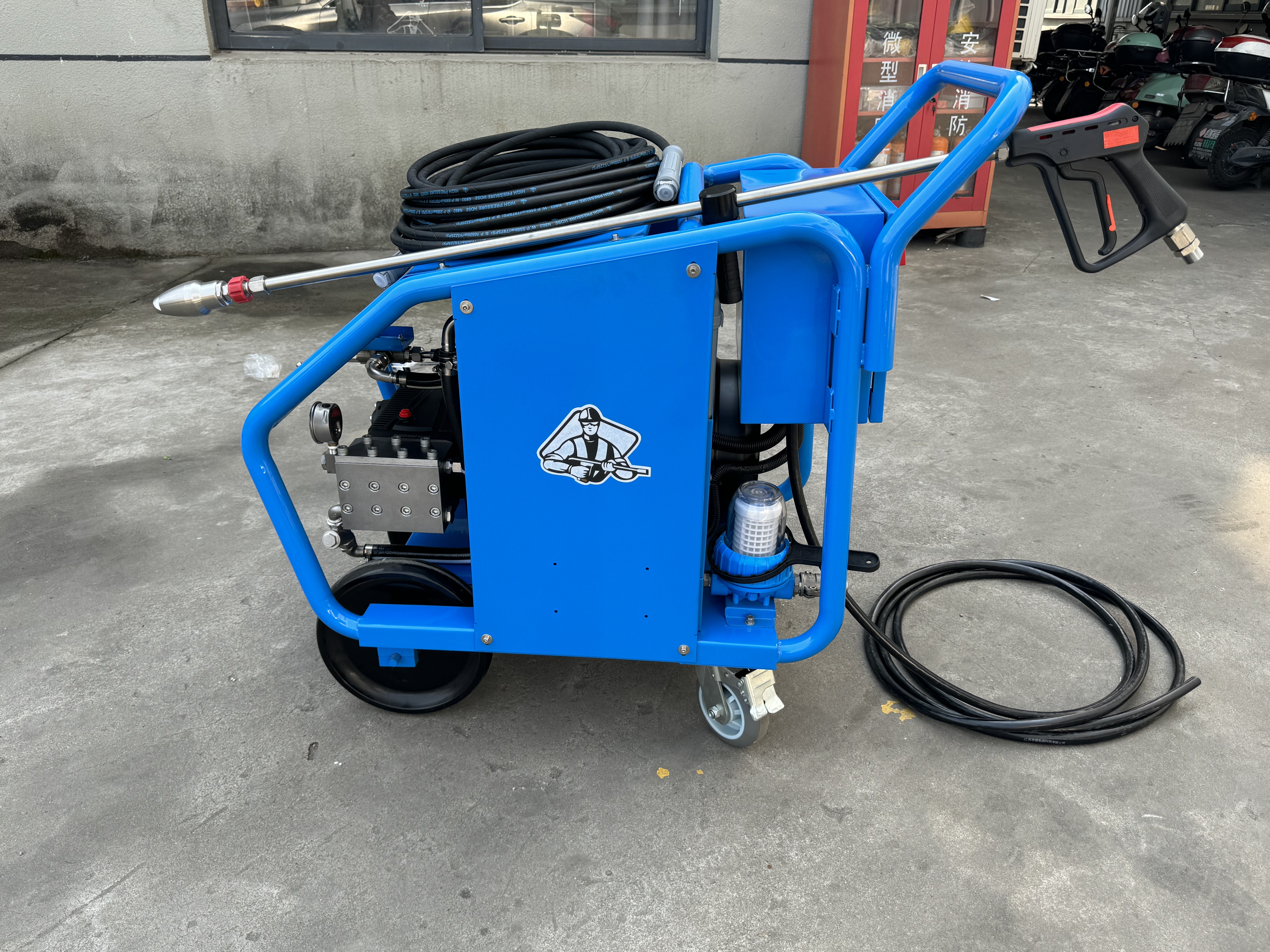 Versatile Enough for Various Cleaning Projects