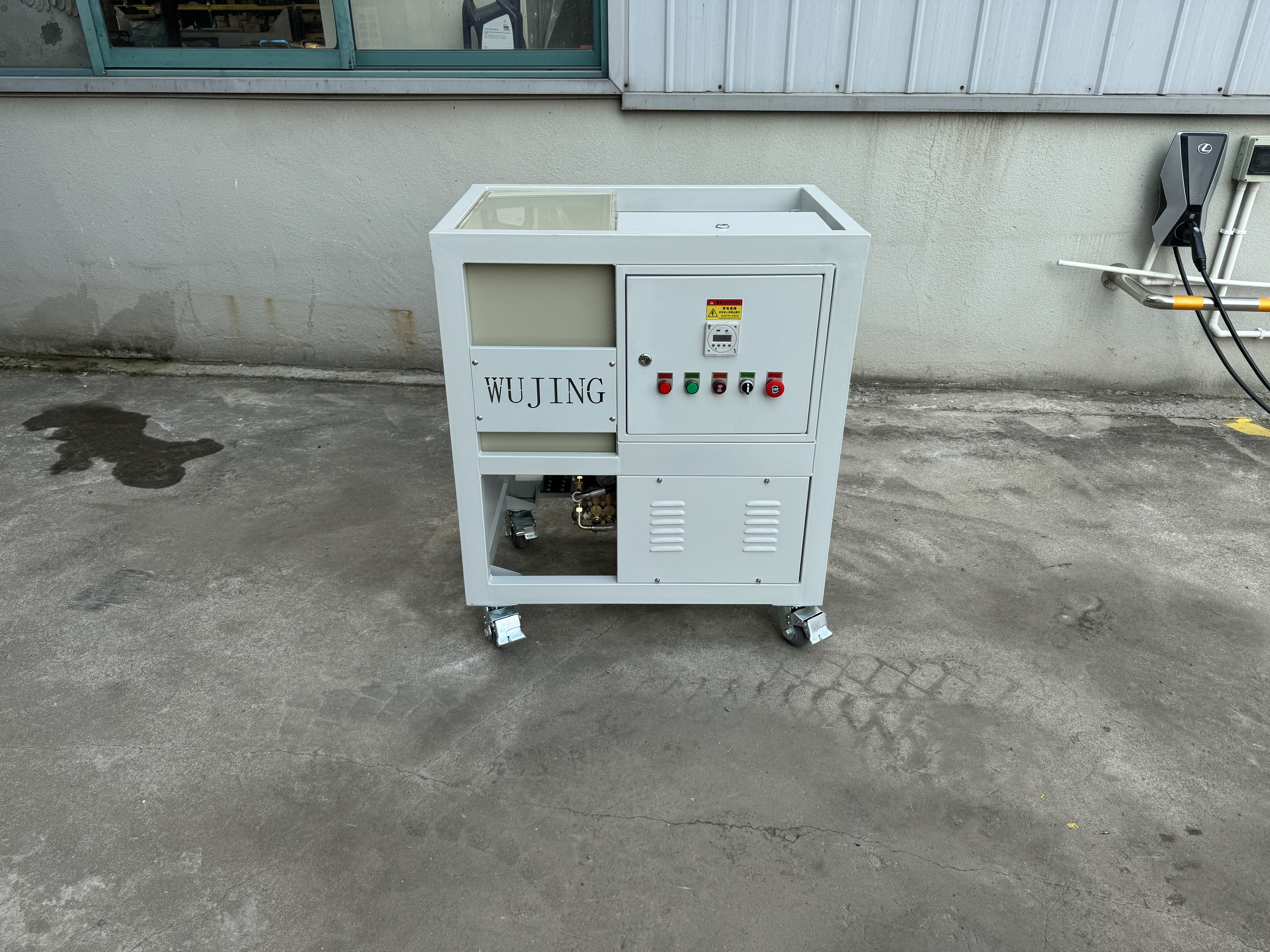 High Pressure SprayersSuitable For Many Industrial And Commercial Uses