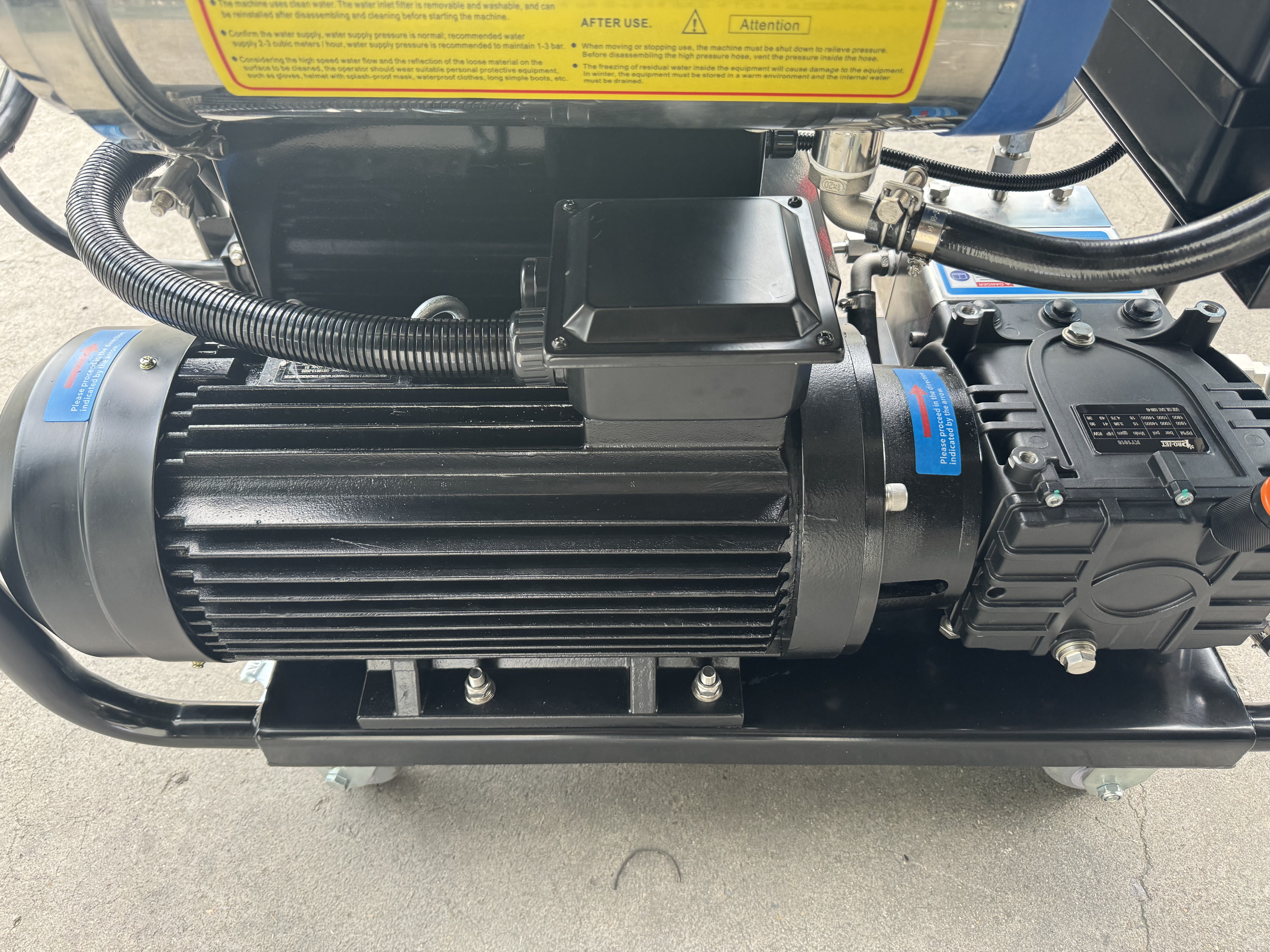 چگونه بهترین شست‌وساز فشار قوی را برای استفاده تجاری انتخاب کنیم