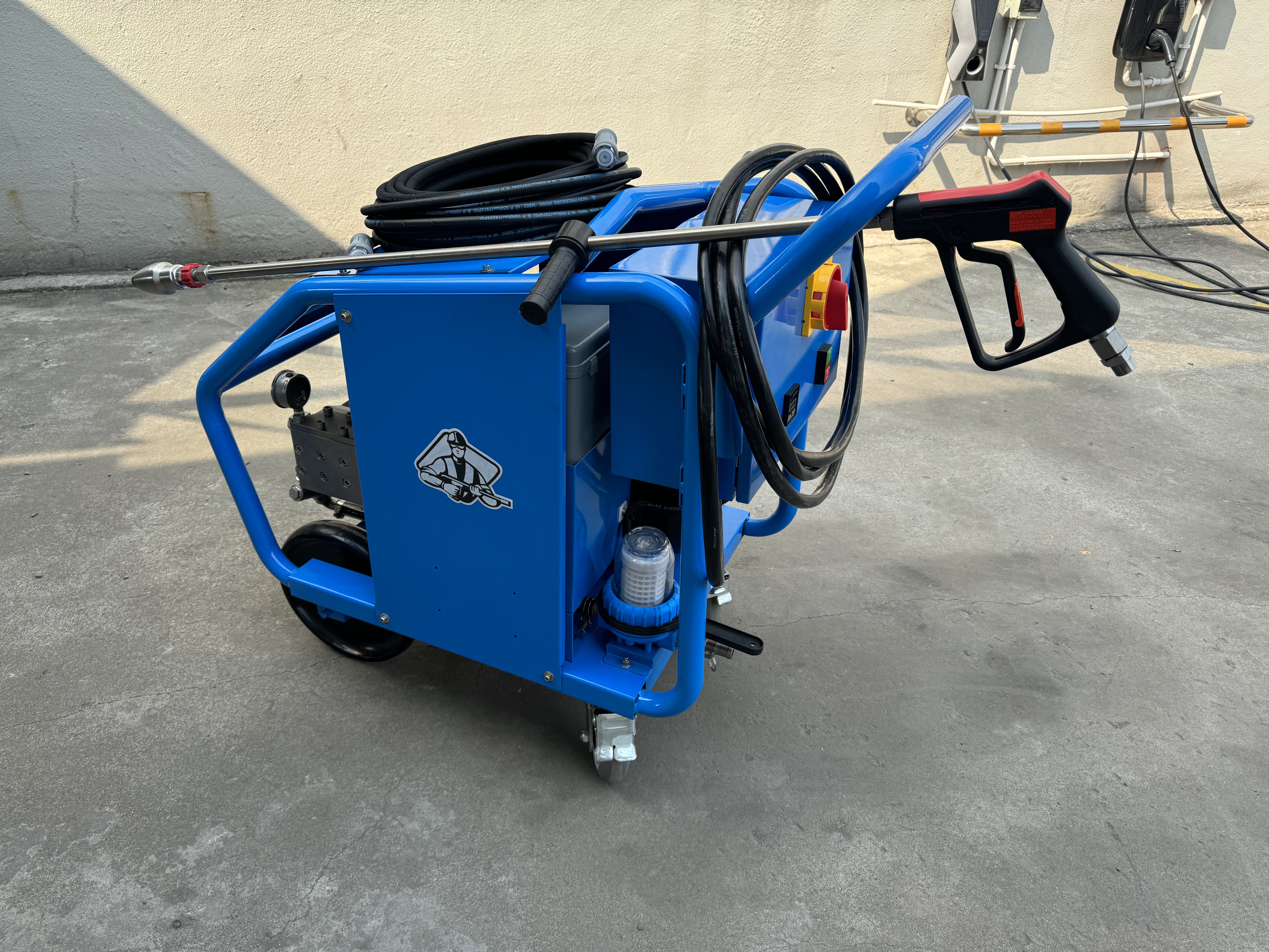 دستگاه‌های فشار آب بادوام و قابل اعتماد برای استفاده تجاری