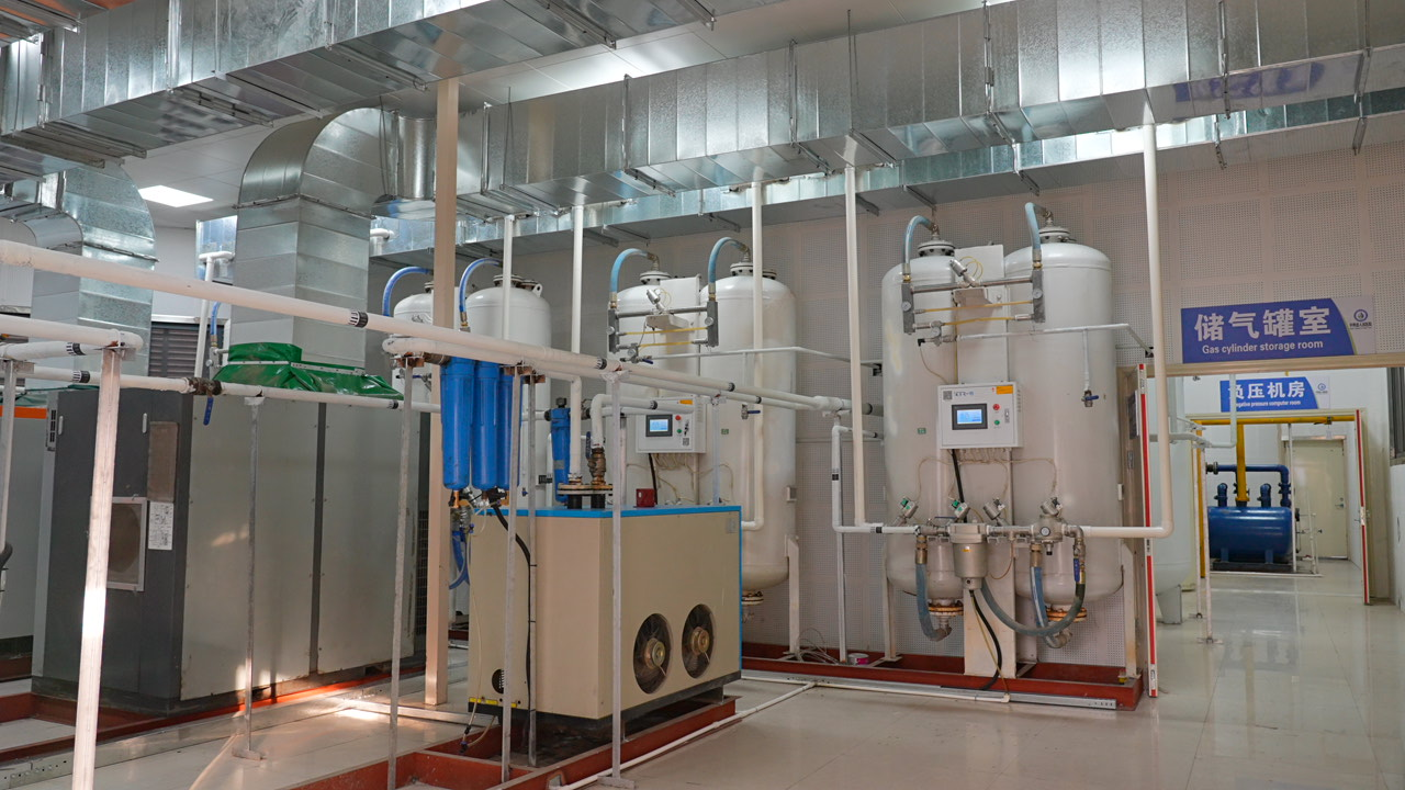 Why Is a High-Quality Oxygen Generator Essential for ICU?
