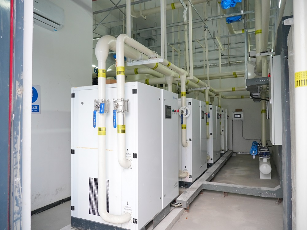 Proven Ways to Maintain a Medical Suction Machine
