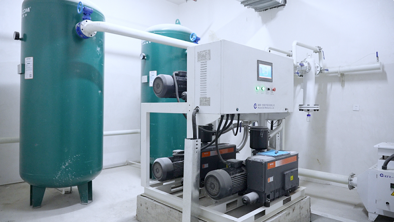 Medial Suction Machine With High Performance Pumps