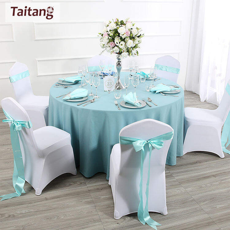 ست پارچه‌پوش روی میز هتل به شکل گرد؛ پارچه روی میز از جنس پلی‌استر با دوام بالا و کاور صندلی برای جشن‌ها و عروسی‌ها