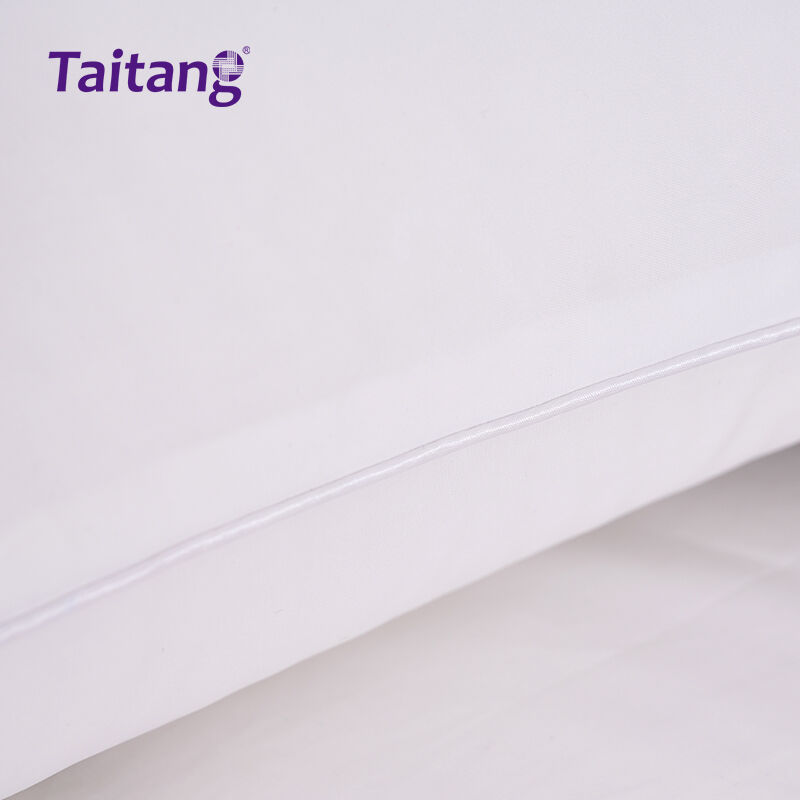 بالش‌های لوکس هتلی با سه لایه محافظت، ۱۲۰۰ گرمی با جایگزین سیلک-داون و پوشش مقاوم در برابر لکه و باکتری