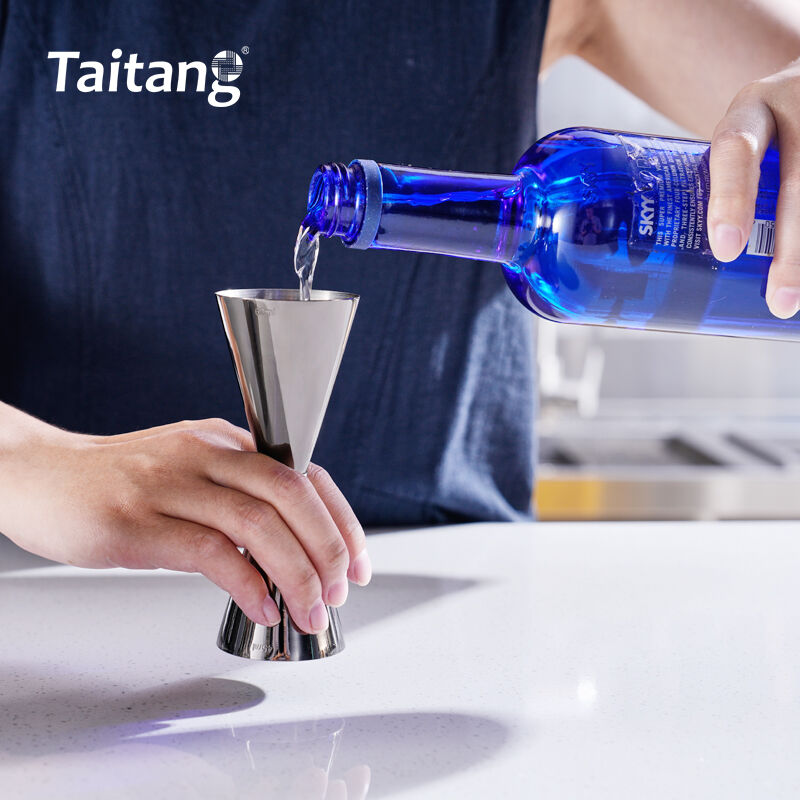 Stainless Steel Cocktail Jigger Bar Measuring Tool with Dual ML/OZ Scales for High-End Hotel Bars & Lounges