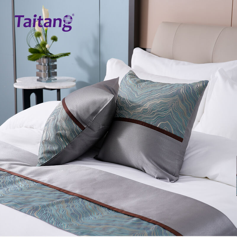Modern Wave Pattern Hotel Bed Runner & Decorative Pillow Set Premium Hotel Bedding Manufacturers