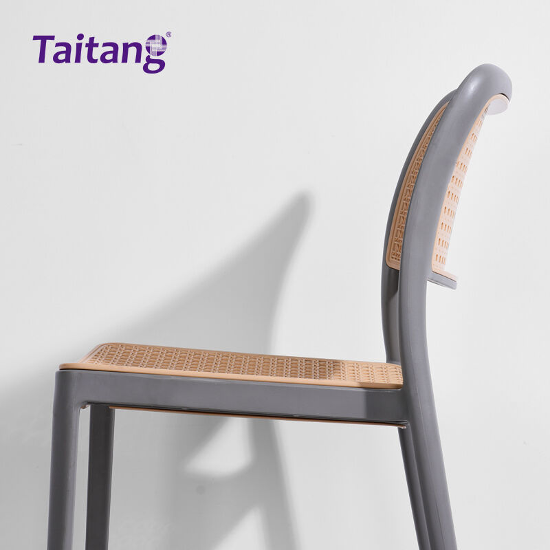 כיסא לאוכל חוץ מסחרי, מודרני, מעור דומה לרטן, מפלסטיק, לטרסות בתי מלון וрестורנטים