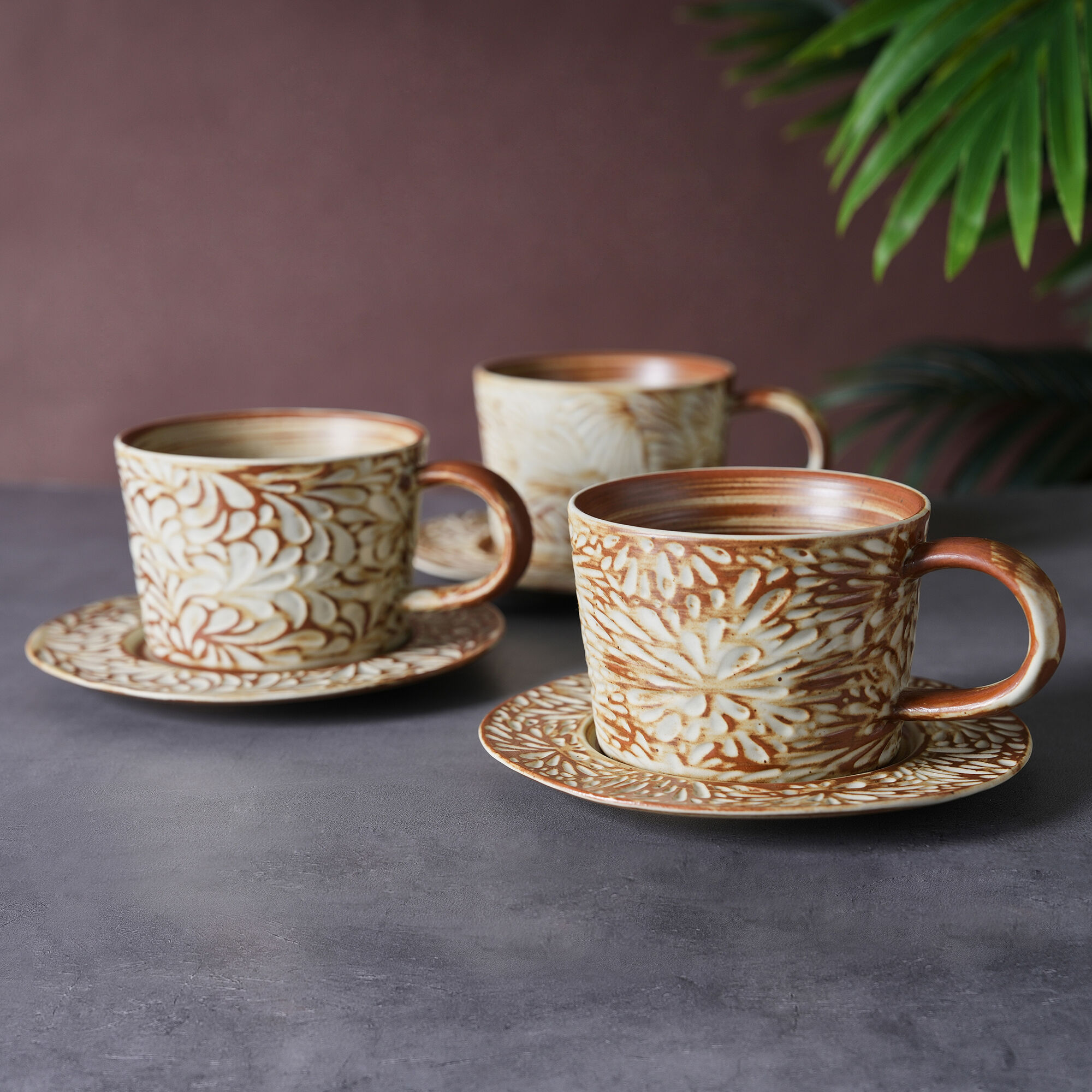 Pottery Spiral Glazed Ceramic Coffee Cup and Saucer Set Glaze Dinnerware Set for Luxury Hotels Resorts and Cafes