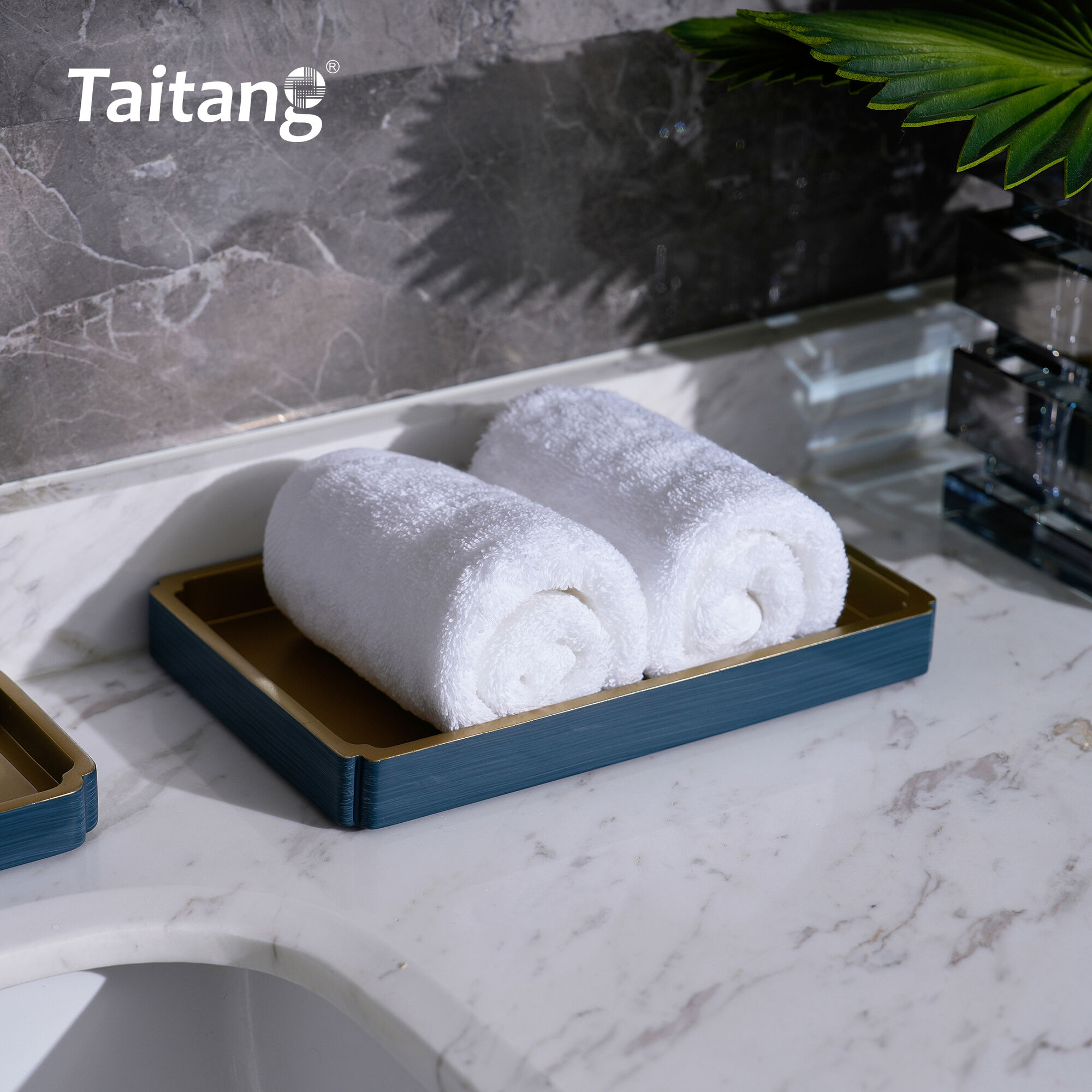 Luxury Hotel Bathroom Amenities Set Blue Gold Resin Bath Accessories 5-Star Hotel Bathroom Supplies