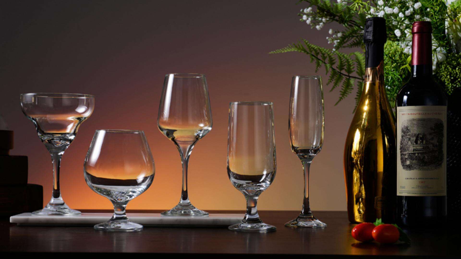 Hotel Glassware Procurement Guide: Selecting the Perfect Glassware for Your Restaurant and Bar