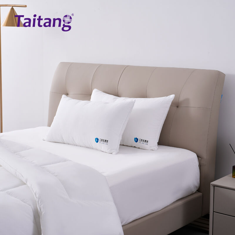 بالش‌های لوکس هتلی با سه لایه محافظت، ۱۲۰۰ گرمی با جایگزین سیلک-داون و پوشش مقاوم در برابر لکه و باکتری