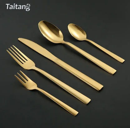 Stainless Steel vs. Other Utensils: What Works Best in Hotels