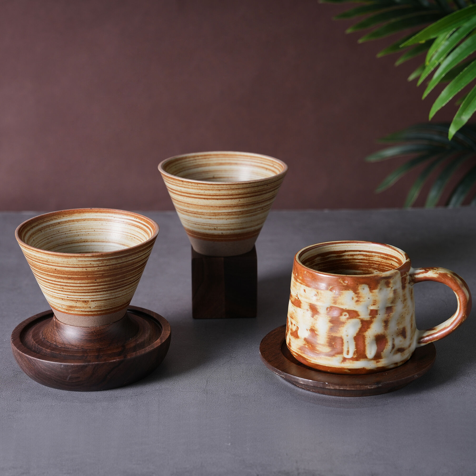Pottery Spiral Glazed Ceramic Coffee Cup and Saucer Set Glaze Dinnerware Set for Luxury Hotels Resorts and Cafes