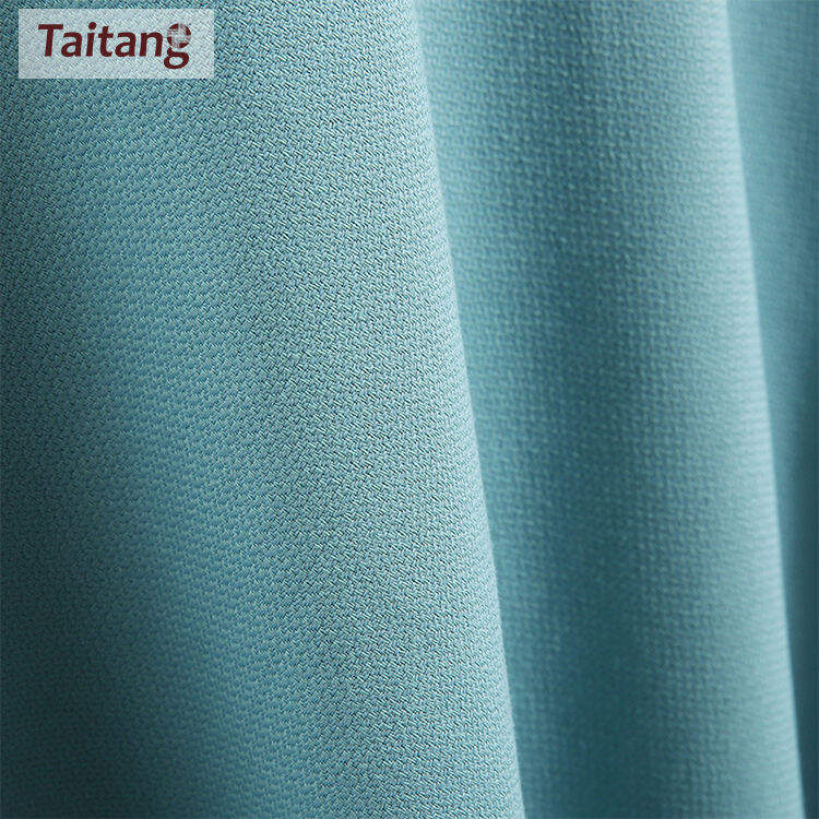 ست پارچه‌پوش روی میز هتل به شکل گرد؛ پارچه روی میز از جنس پلی‌استر با دوام بالا و کاور صندلی برای جشن‌ها و عروسی‌ها