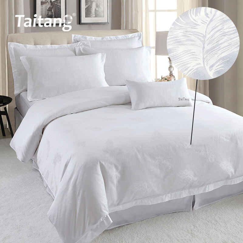 Feather Jacquard Hotel Bedding Set 300 thread count With 5cm flange