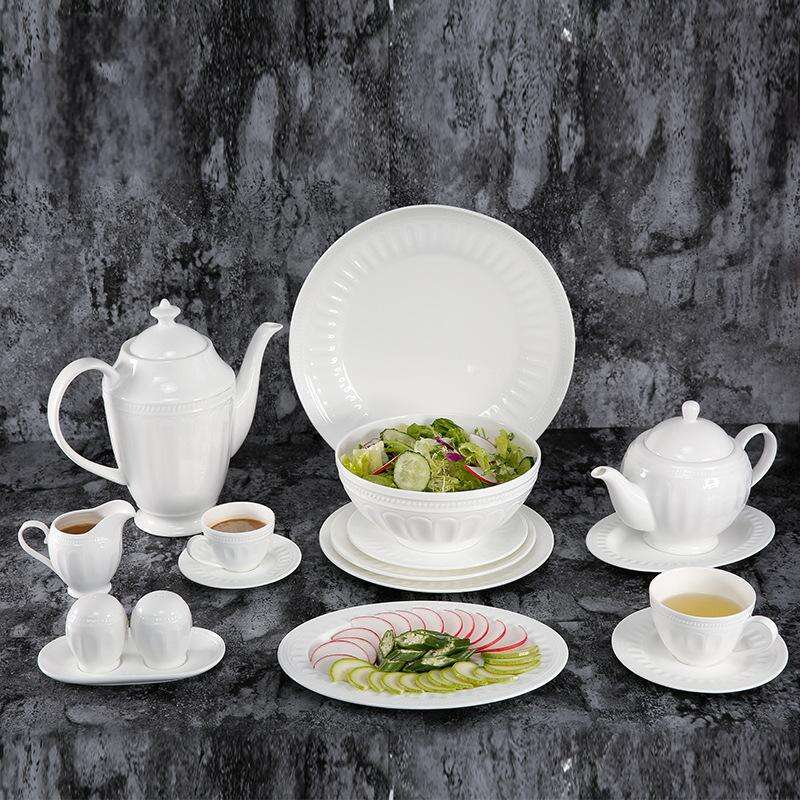 Luxury White Bone China Dinnerware Set Premium Fine Bone China Dishes for 5-Star Hotels & Banquets