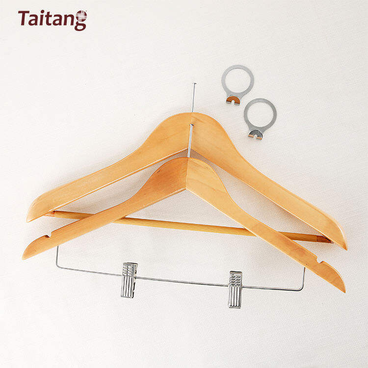 Plašs produktu klāsts un vietas iepirkšanās pieredze