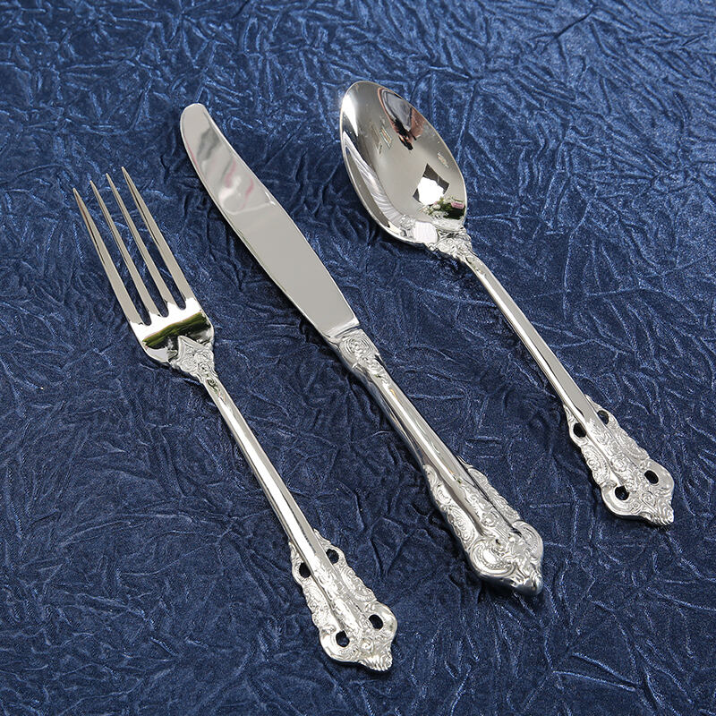 پارچه‌پوش میز شام‌خوری آبی تیره از جنس پلی‌استر و ست روبان‌های آبی سلطنتی — لوازم تأمین تجاری برای هتل و خدمات غذایی