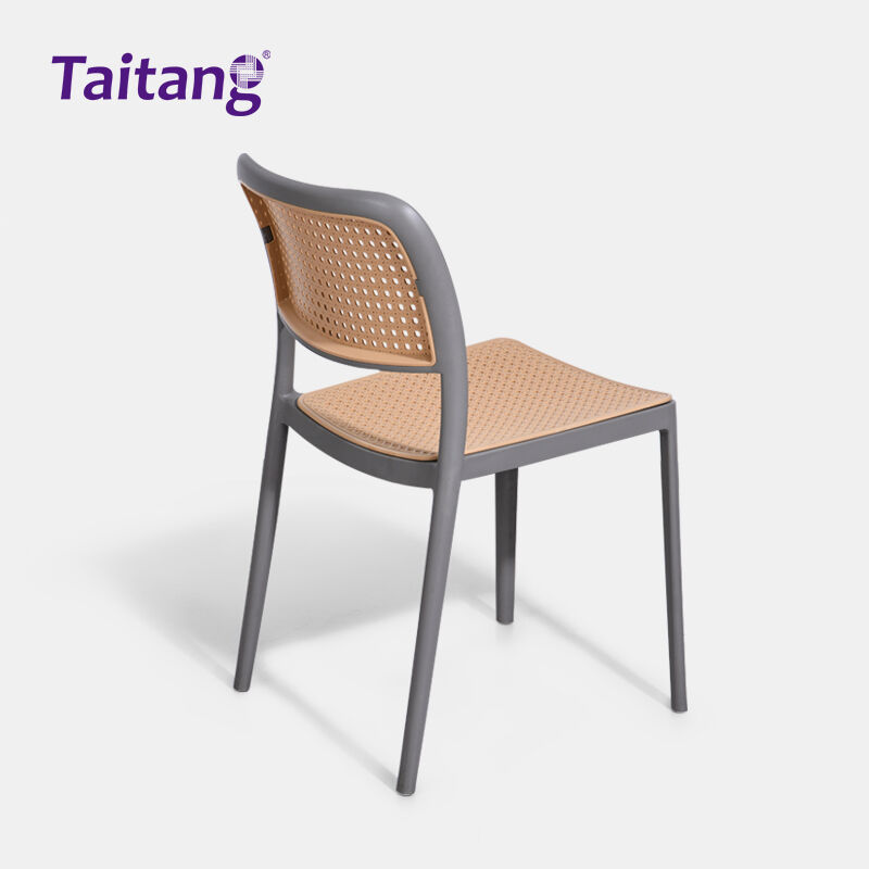 כיסא לאוכל חוץ מסחרי, מודרני, מעור דומה לרטן, מפלסטיק, לטרסות בתי מלון וрестורנטים