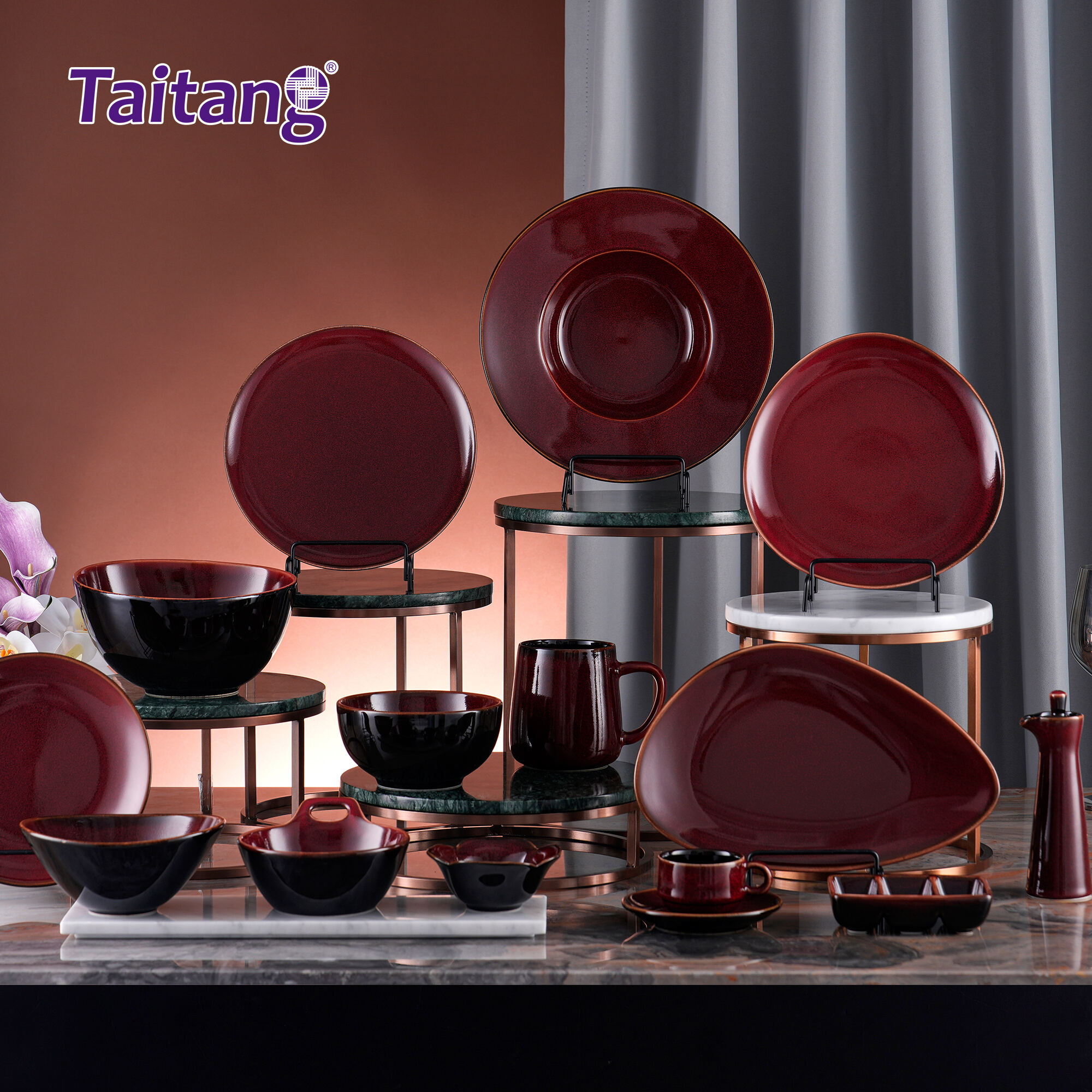Crimson Modern Dinnerware Sets Red Luxury Geometric Porcelain Dining Sets for High-End Hotels & Restaurants