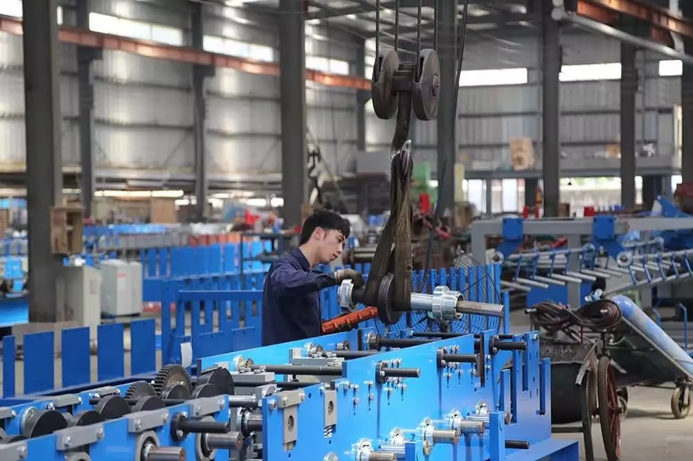 Coil Tipper with Hydraulic Control: The Pinnacle of Safe and Precise Handling